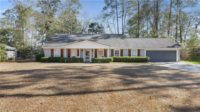 $299,000 | 163 Conway Drive, Jesup, GA 31545