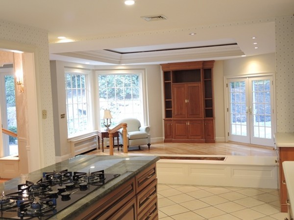 50 Chiltern Road Weston, MA 02493 - Photo 12 of 28
