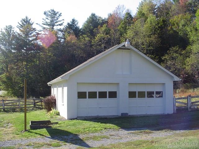 135 Laurel Valley Road Troutdale, VA 24378 - Photo 2 of 25 Gallery Image 2