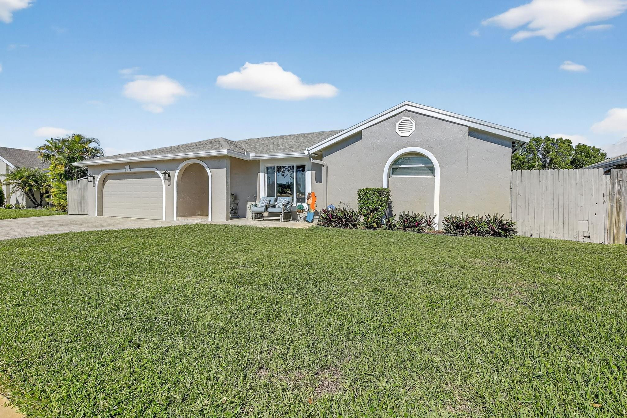 11611 Southwest 52nd Street Cooper City, FL 33330 - Photo 3 of 45 Photo 3