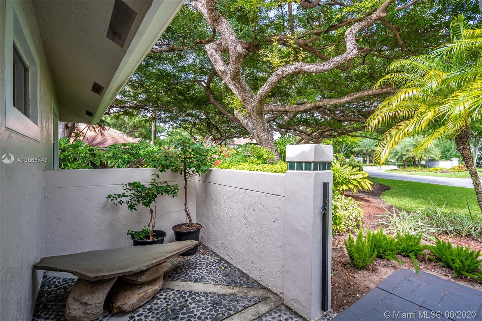 2124 Northwest 53rd Street Boca Raton, FL 33496 - Photo 2 of 27 Gallery Image 2