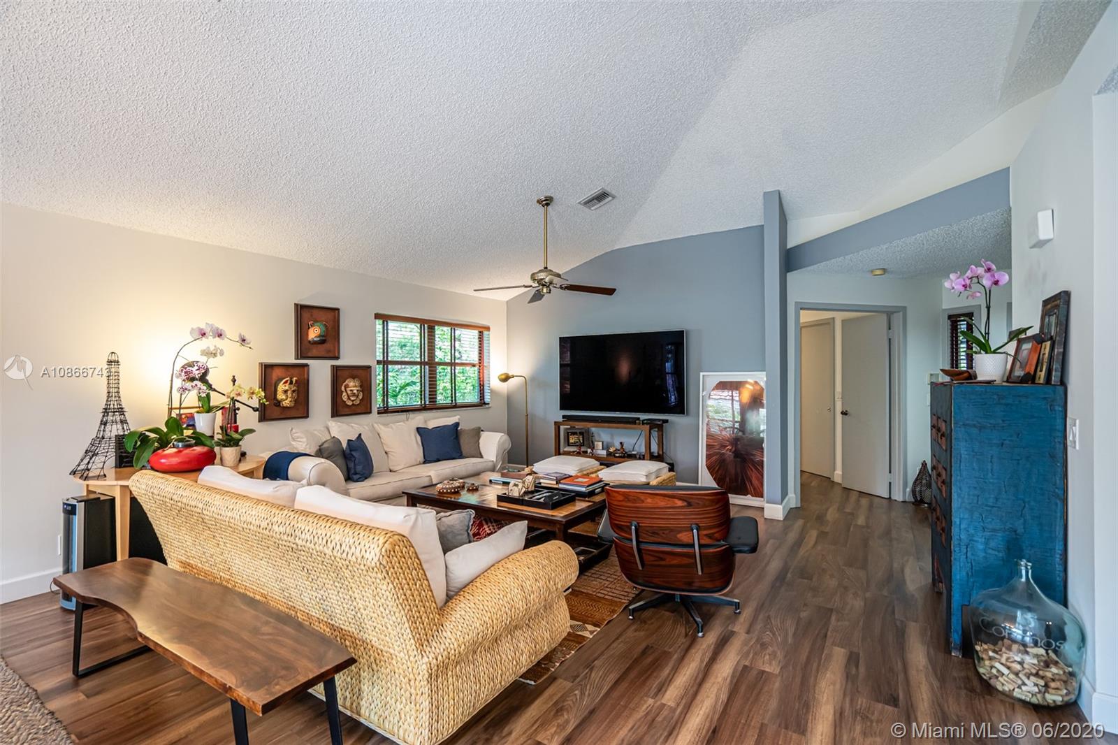 2124 Northwest 53rd Street Boca Raton, FL 33496 - Photo 5 of 27 Gallery Image 5