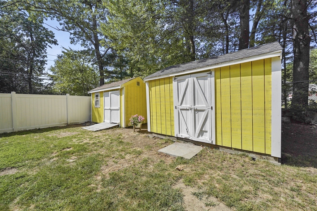 101 Prospect Street Acton, MA 01720 - Photo 18 of 21 a backyard of a house
