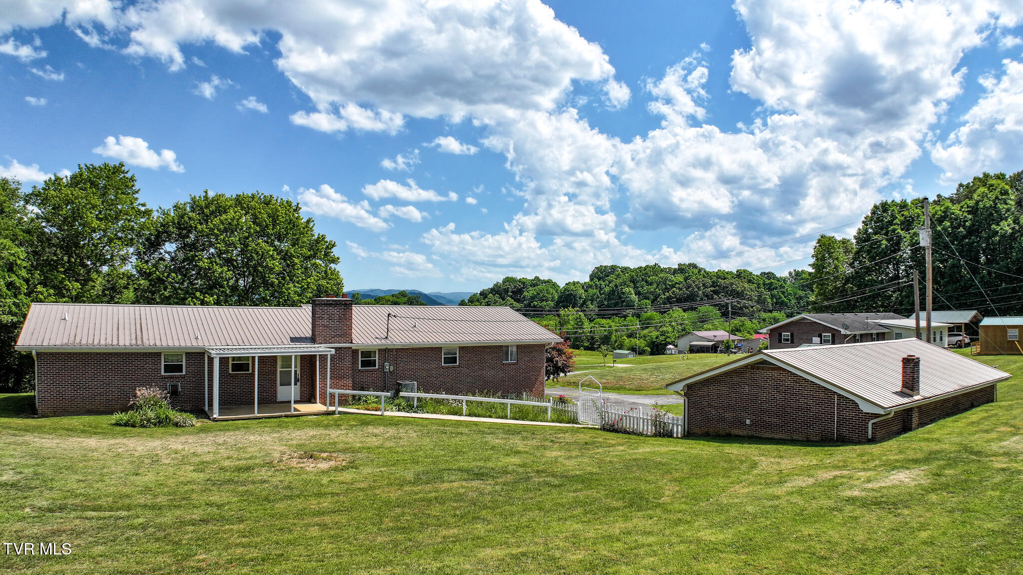 595 East Allens Bridge Road Greeneville, TN 37743 - Photo 48 of 63 48