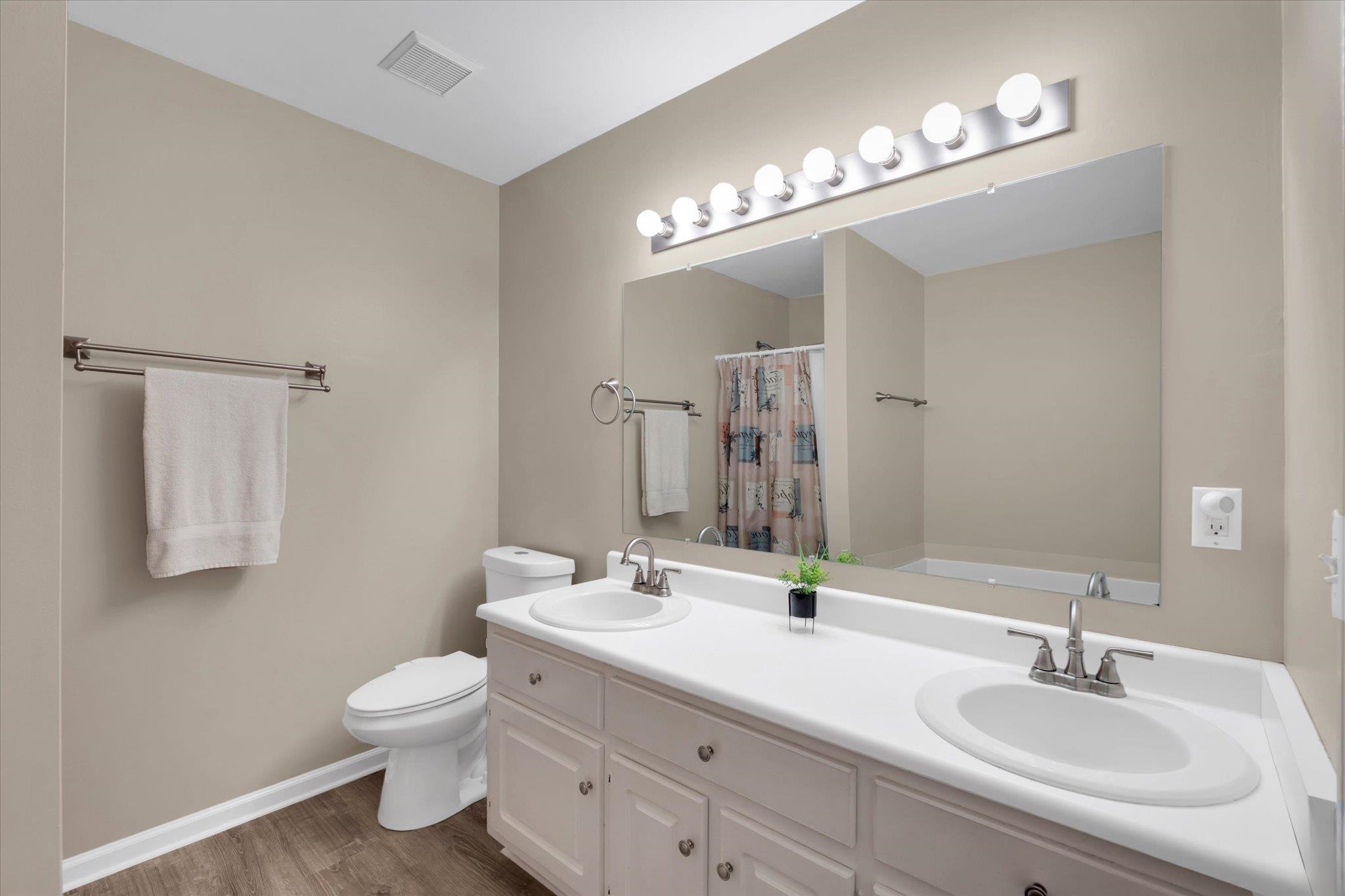 302 Foxfire Drive Simpsonville, SC 29680 - Photo 15 of 26