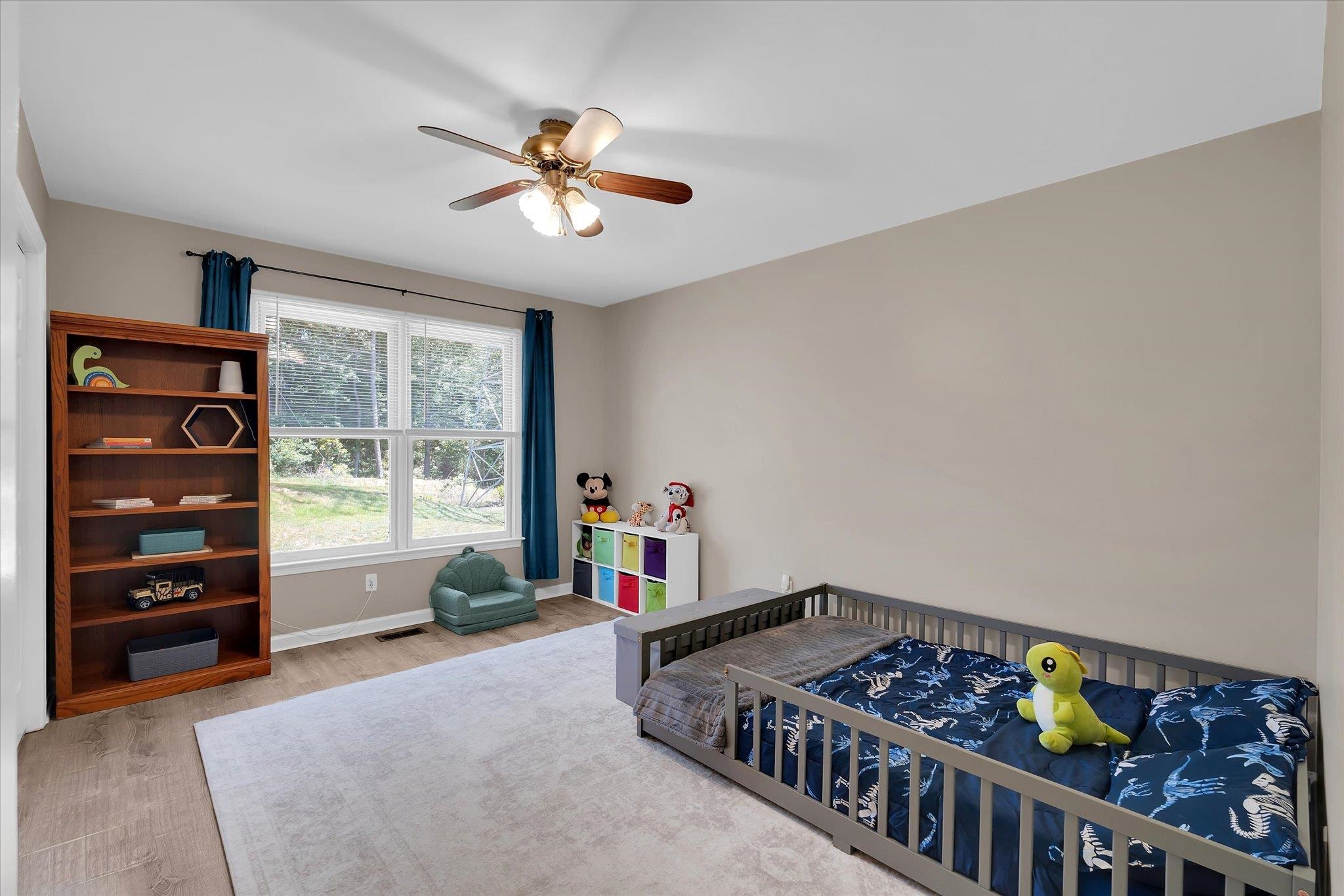 302 Foxfire Drive Simpsonville, SC 29680 - Photo 19 of 26
