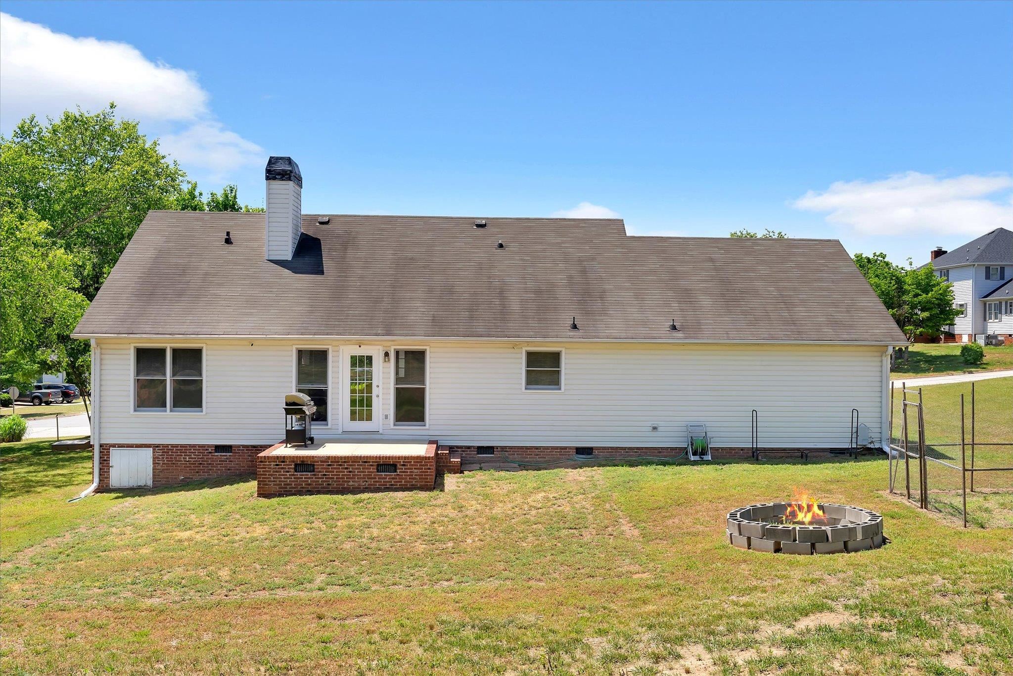 302 Foxfire Drive Simpsonville, SC 29680 - Photo 21 of 26