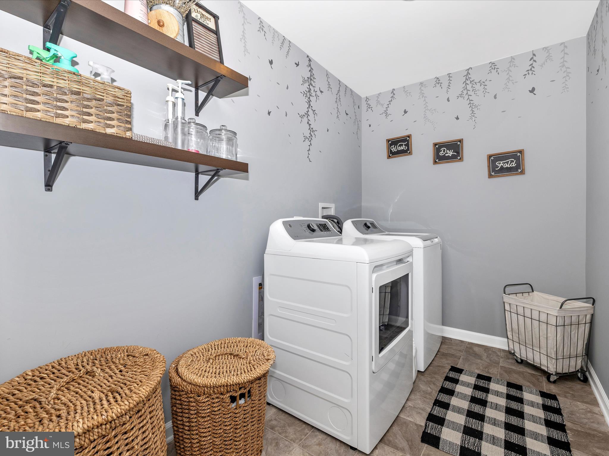 5816 Hawk Ridge Road Frederick, MD 21704 - Photo 38 of 97 Laundry Room