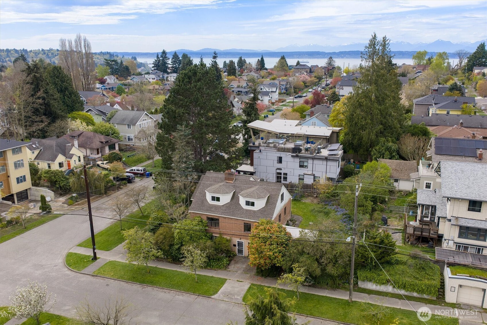 3002 Northwest 70th Street Seattle, WA 98117 - Photo 27 of 28