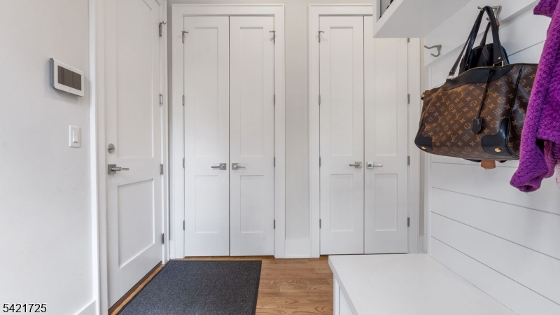 7 Woodcrest Road Florham Park, NJ 07932 - Photo 18 of 50