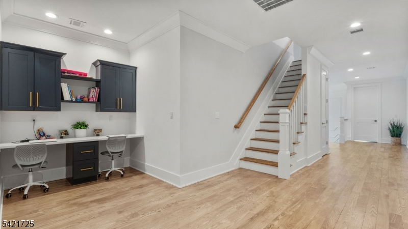 7 Woodcrest Road Florham Park, NJ 07932 - Photo 35 of 50