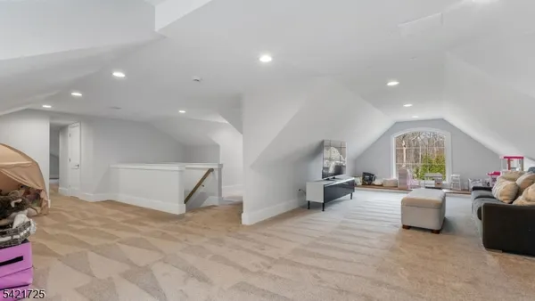 $2,599,900 | 7 Woodcrest Road, Florham Park, NJ 07932