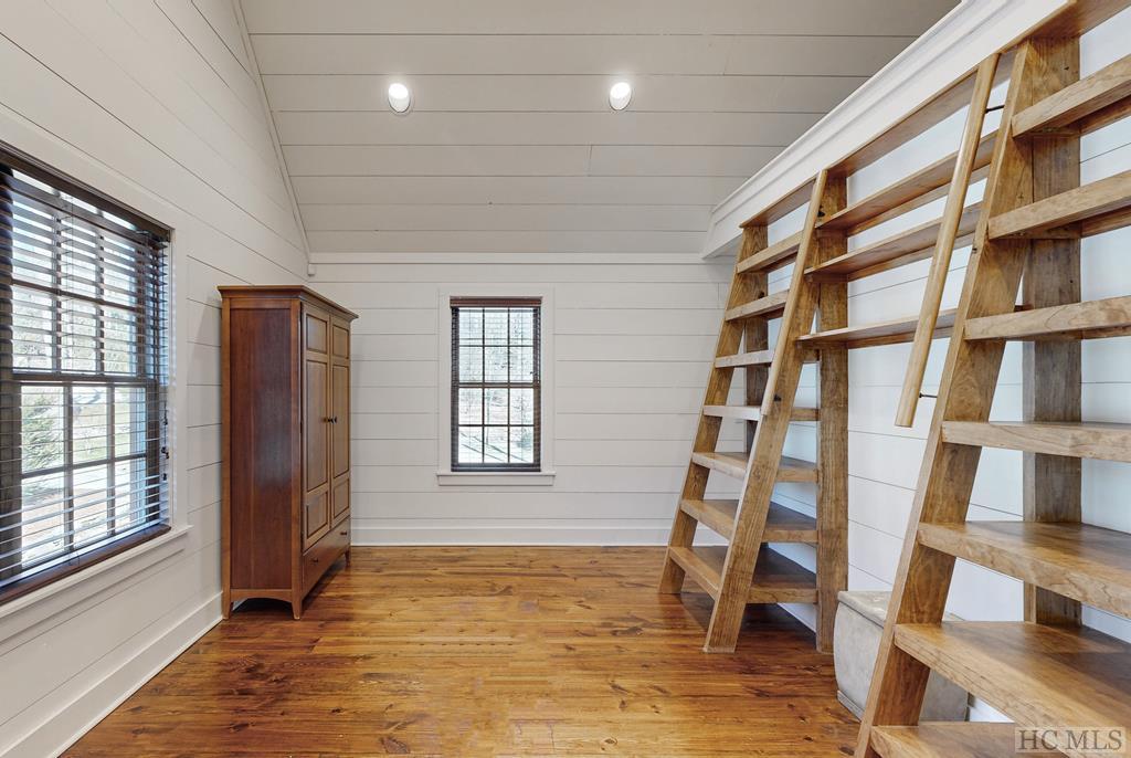 199 Upper Lake Road Highlands, NC 28741 - Photo 42 of 70 Gallery Image 42