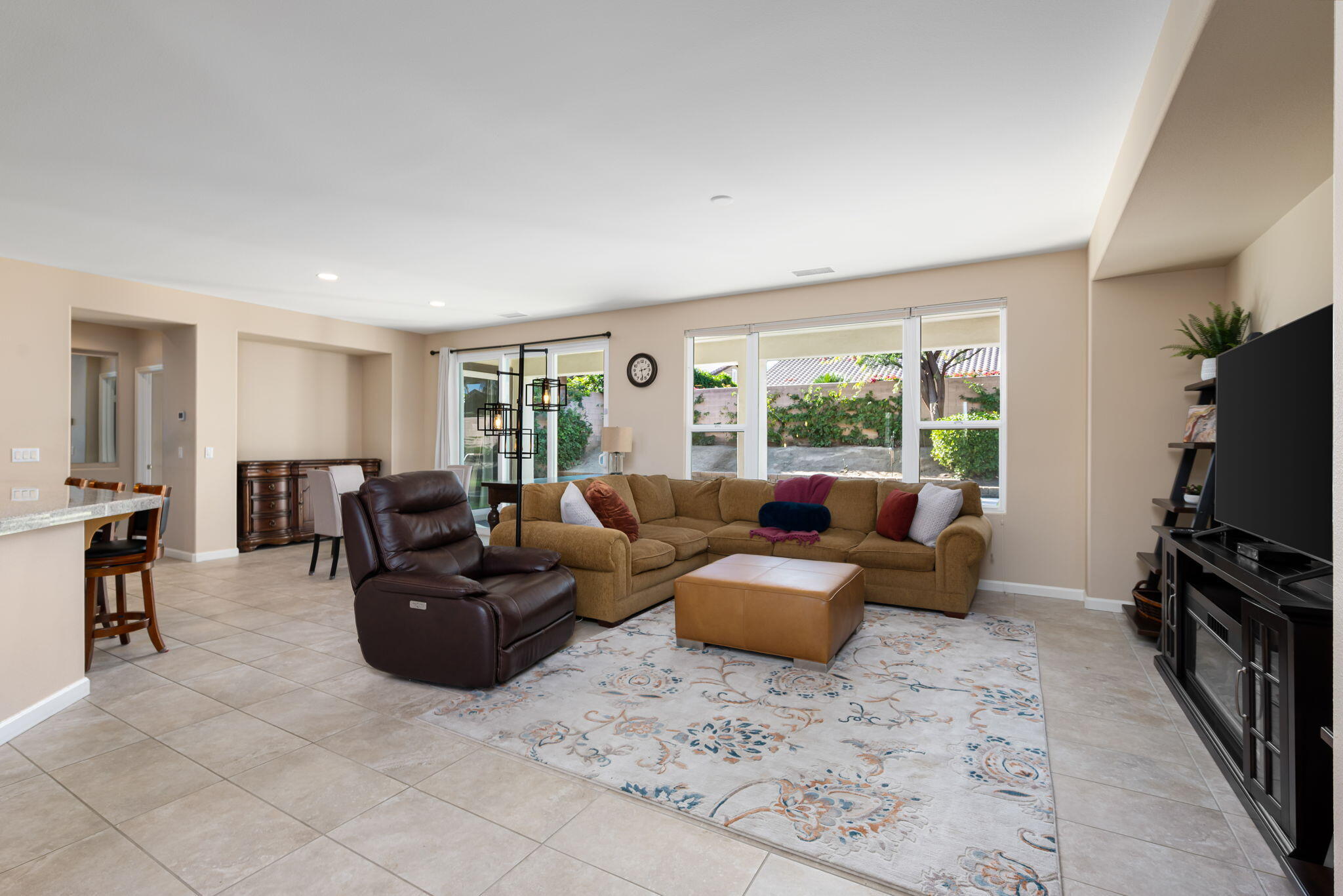 60237 Angora Court La Quinta, CA 92253 - Photo 5 of 75 10-web-or-mls-JMAngora_OPMG_0126_010