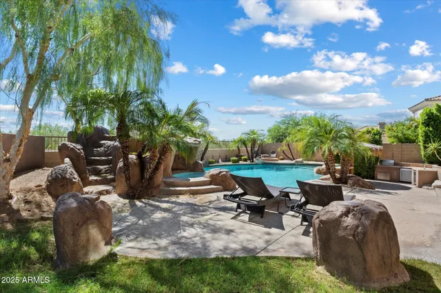$1,700,000 | 23007 North 38th Way, Phoenix, AZ 85050