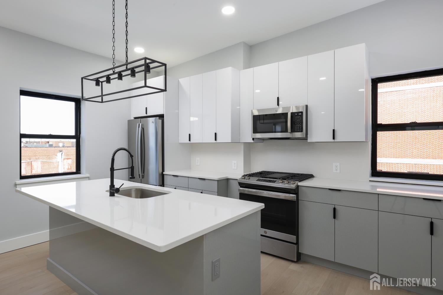 365 George Street, Unit 5 New Brunswick, NJ 08901 - Photo 6 of 24
