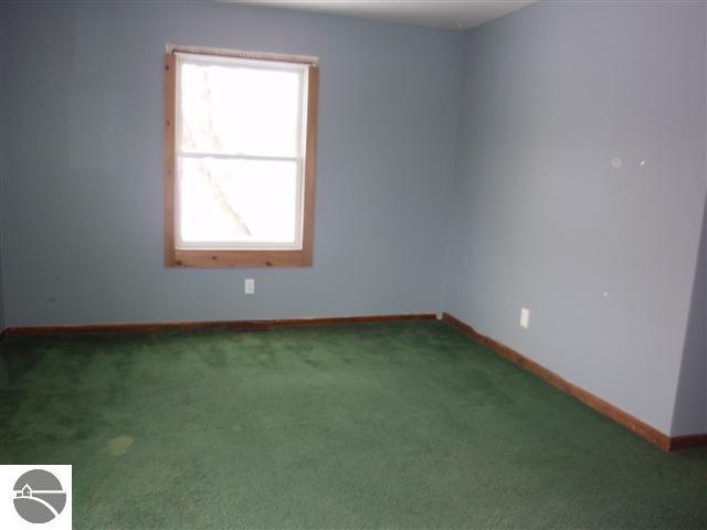 7597 Narrow Gauge Road Beulah, MI 49617 - Photo 7 of 23 1742155-6.JPG