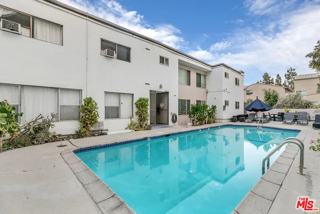 $2,795 | 1837 North La Brea Avenue, Unit 2, Los Angeles, CA 90046