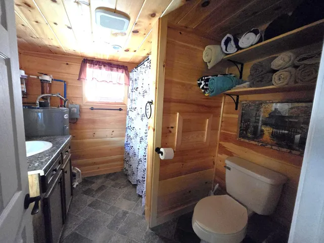 $281,000 | 225 Main Street, Roxbury, ME 04275