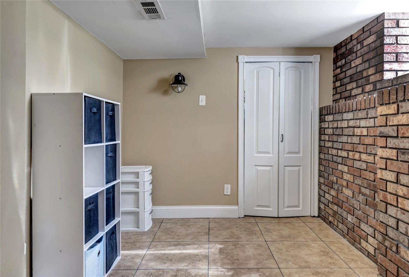 4721 Rosa Avenue St. Louis, MO 63116 - Photo 25 of 31