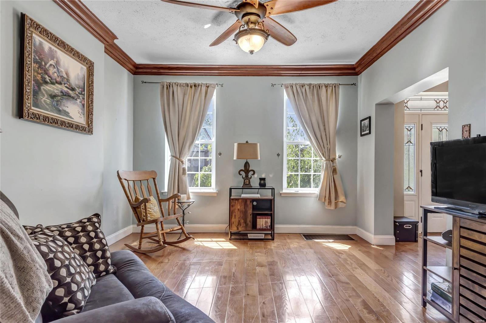 4721 Rosa Avenue St. Louis, MO 63116 - Photo 8 of 31