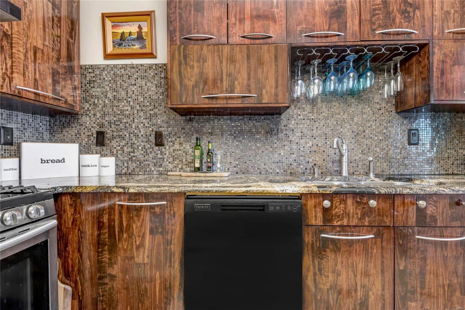 4721 Rosa Avenue St. Louis, MO 63116 - Photo 10 of 31