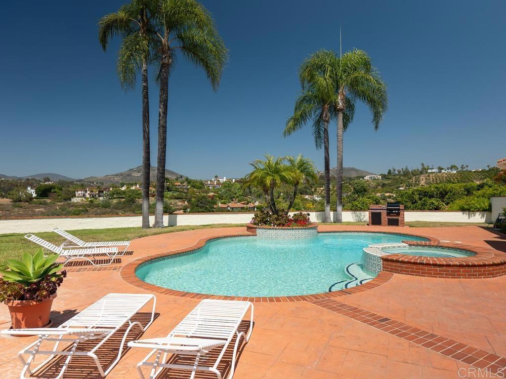 18246 Via Ascenso Rancho Santa Fe, CA 92091 - Photo 47 of 59