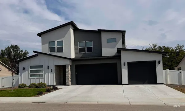$589,900 | 191 South Fuji Avenue, Emmett, ID 83617