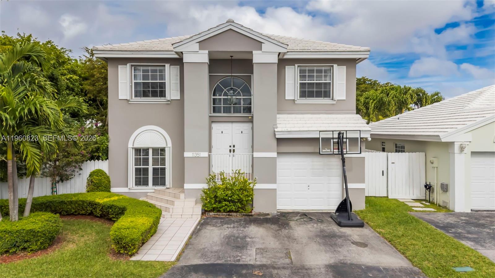 11351 Southwest 63rd Terrace Miami, FL 33173 - Photo 2 of 30