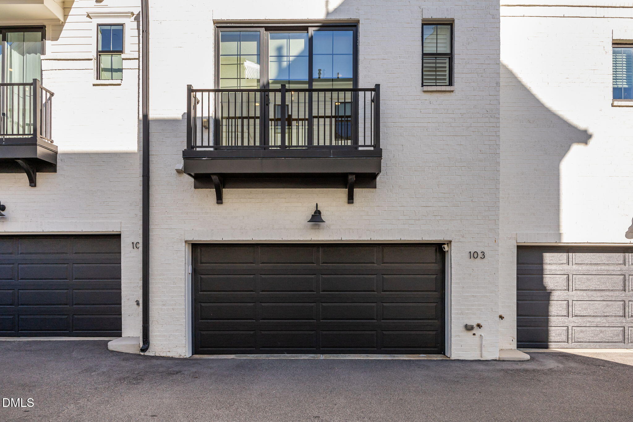 401 Bryan Pointe Drive, Unit 103 Raleigh, NC 27608 - Photo 33 of 43 a front view of a house