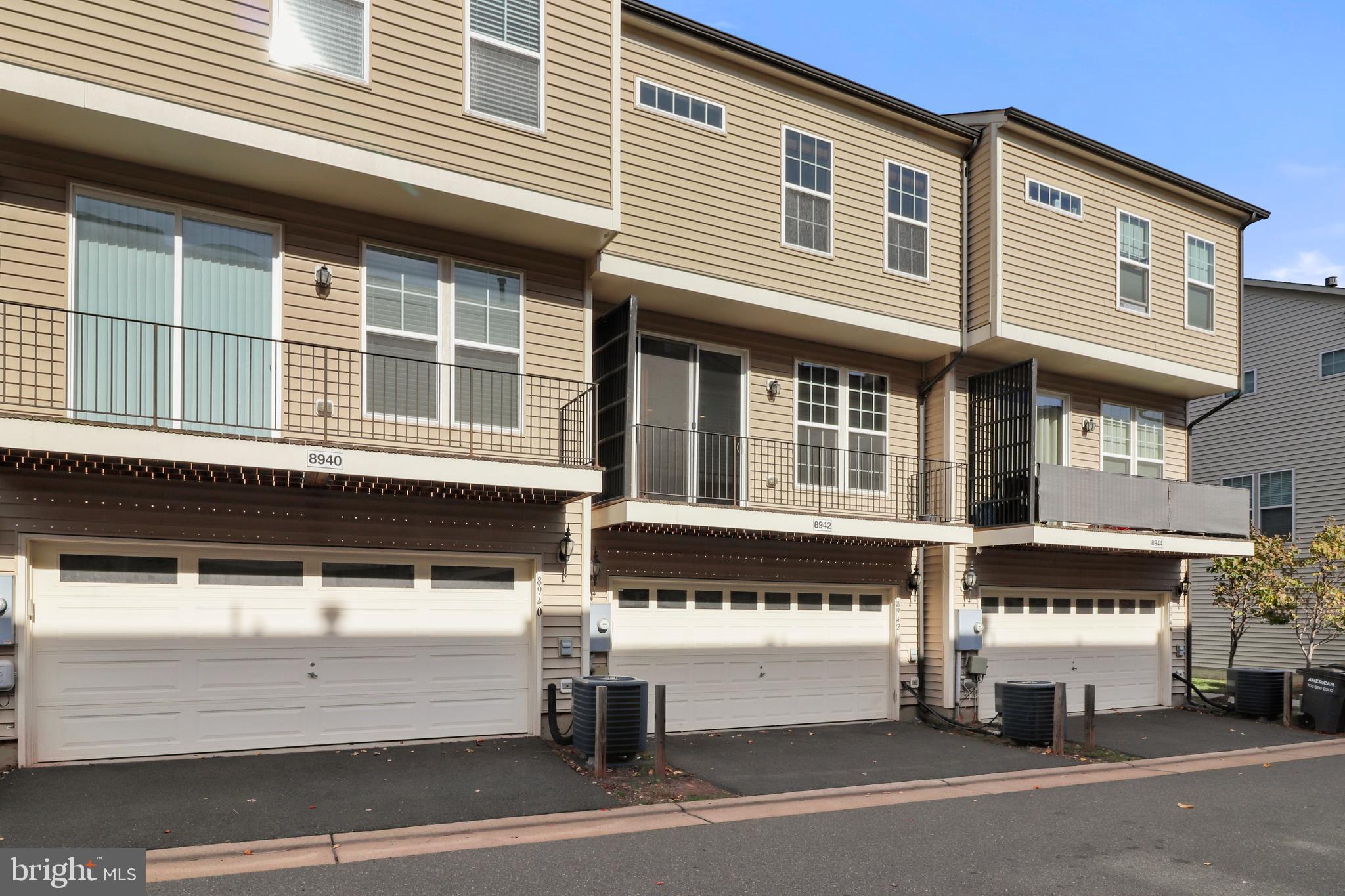 8942 Dahlgren Ridge Road Manassas, VA 20111 - Photo 34 of 40