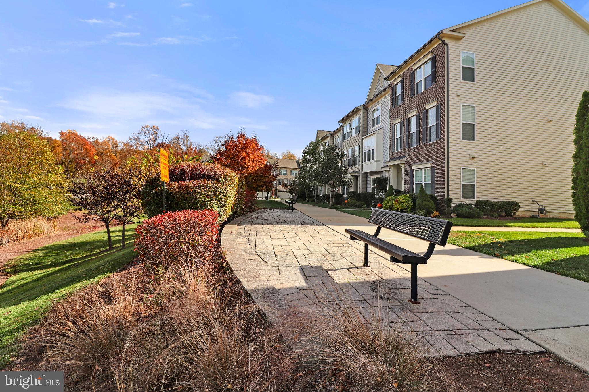 8942 Dahlgren Ridge Road Manassas, VA 20111 - Photo 37 of 40