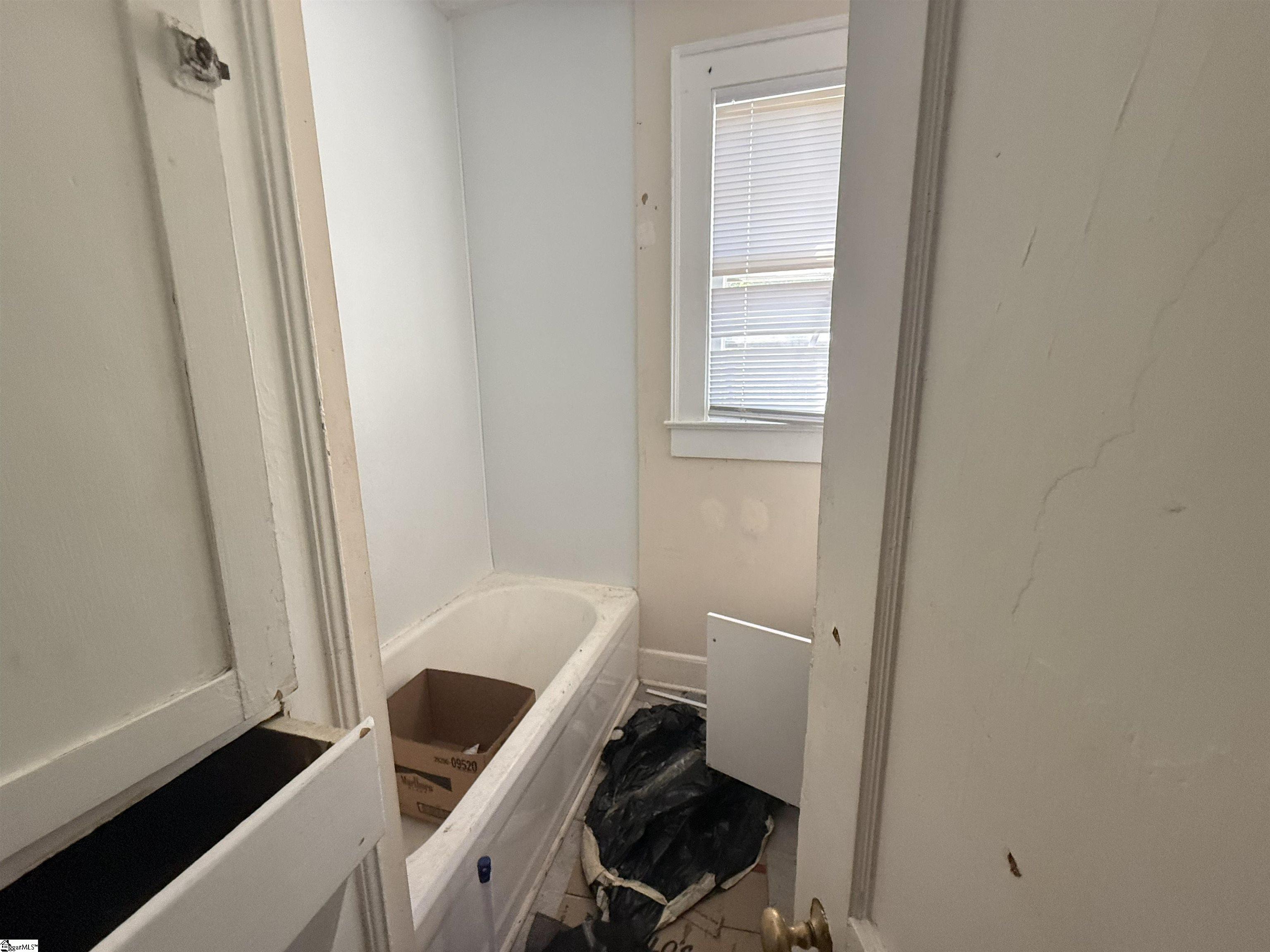 105 South 5th Street Easley, SC 29640 - Photo 11 of 14