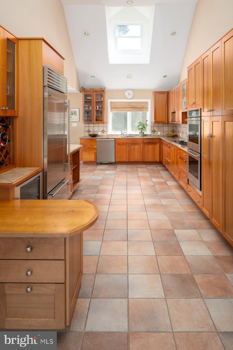 1237 Knox Road Wynnewood, PA 19096 - Photo 14 of 45