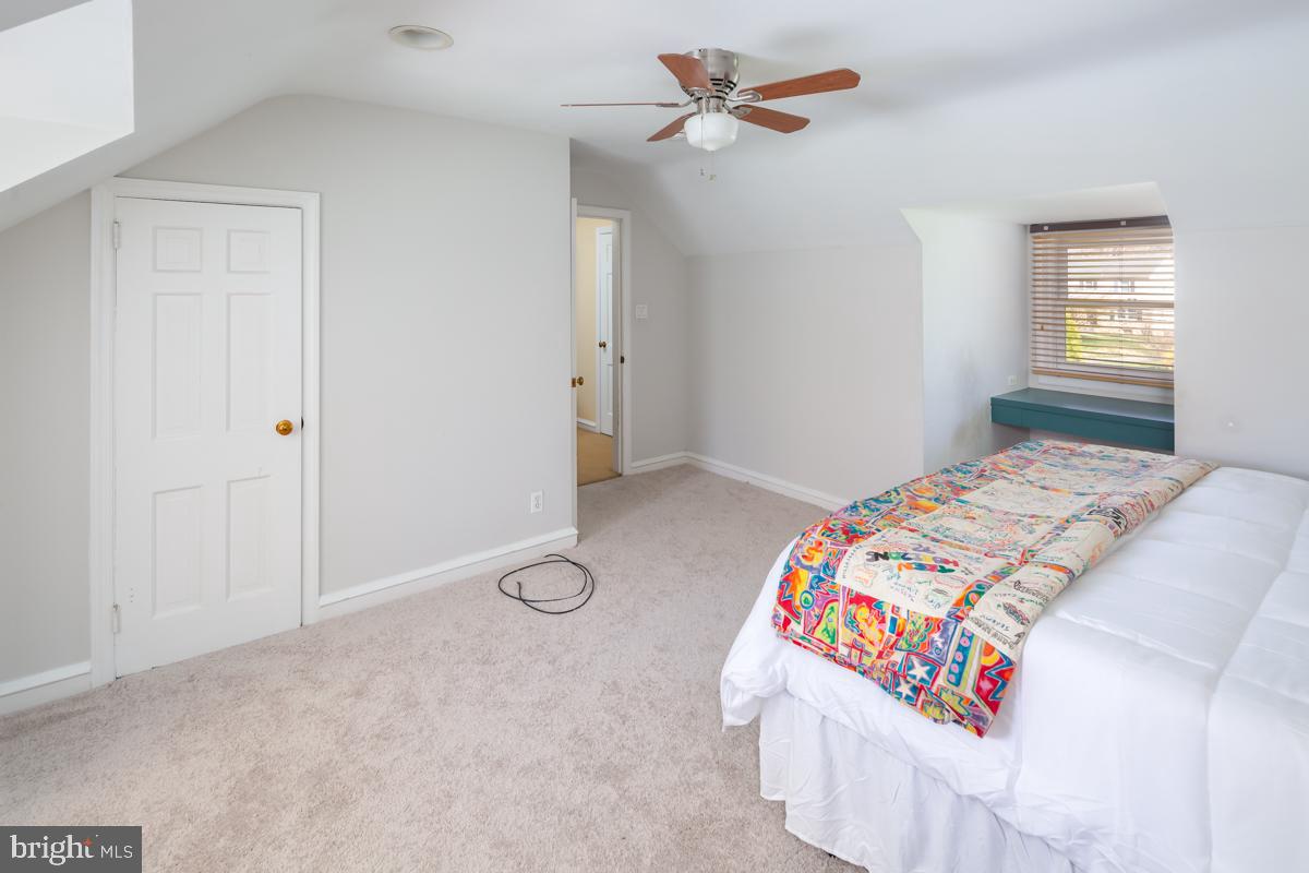 1237 Knox Road Wynnewood, PA 19096 - Photo 35 of 45