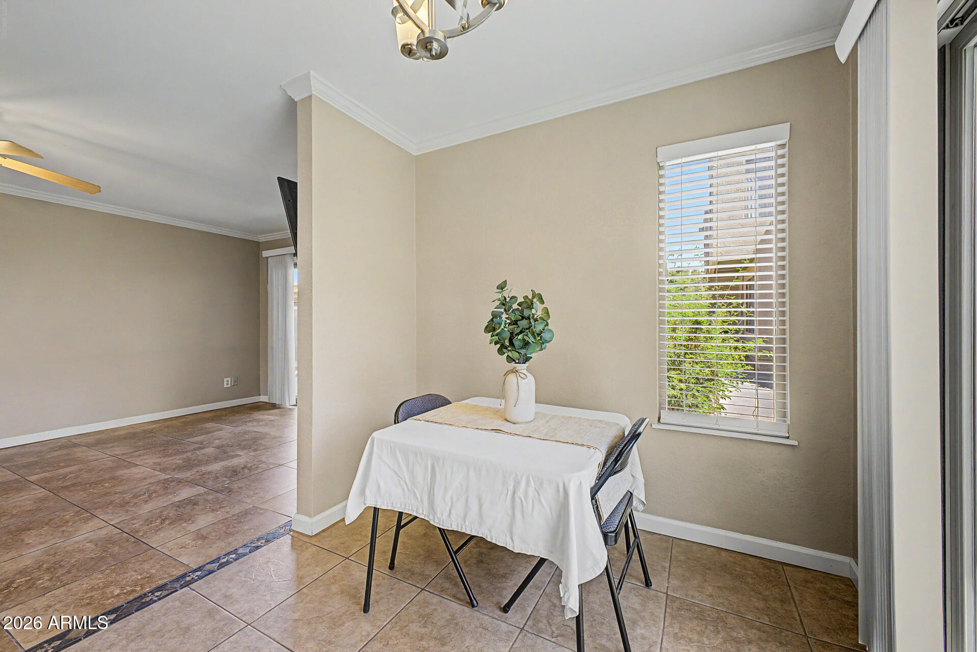3500 North Hayden Road, Unit 1401 Scottsdale, AZ 85251 - Photo 11 of 35 Dining