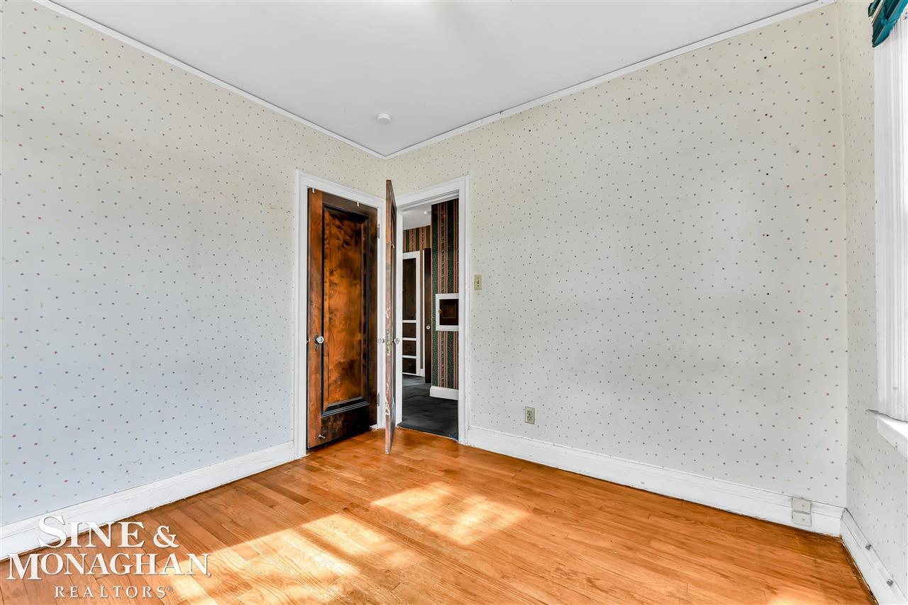 1021 Nottingham Road Grosse Pointe Park, MI 48230 - Photo 15 of 39