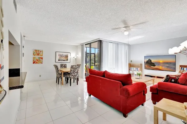 $4,000 | 1915 Lavers Circle, Unit E103, Delray Beach, FL 33444