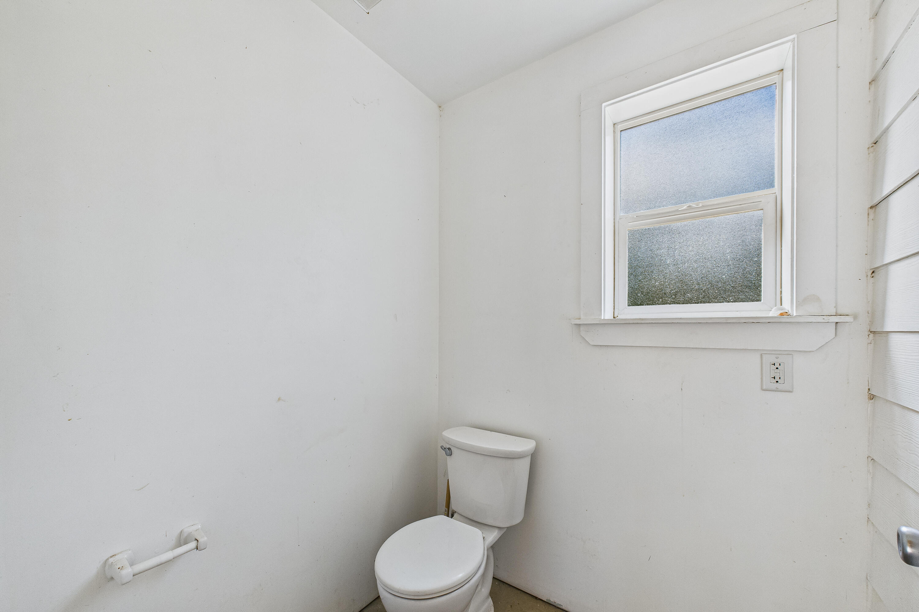 26092 Dyerville Loop Road Garberville, CA 95542 - Photo 35 of 74