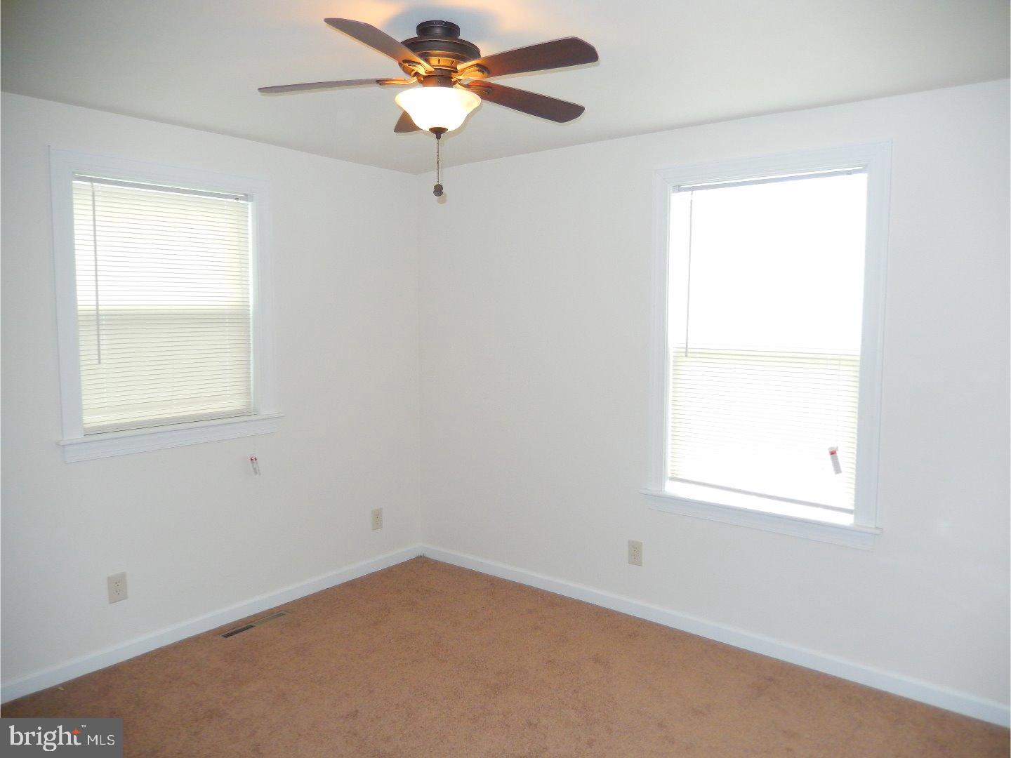 1018 Turnersville Road Pine Hill, NJ 08021 - Photo 4 of 16 Gallery Image 4
