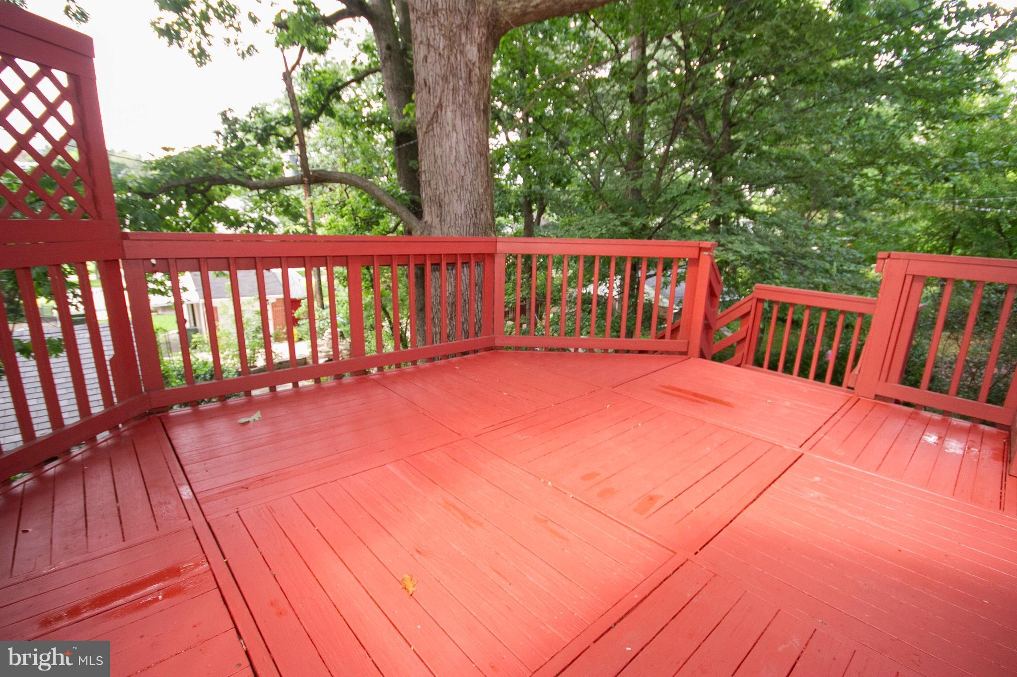 4024 Deepwood Road Baltimore, MD 21218 - Photo 12 of 30 Deck View