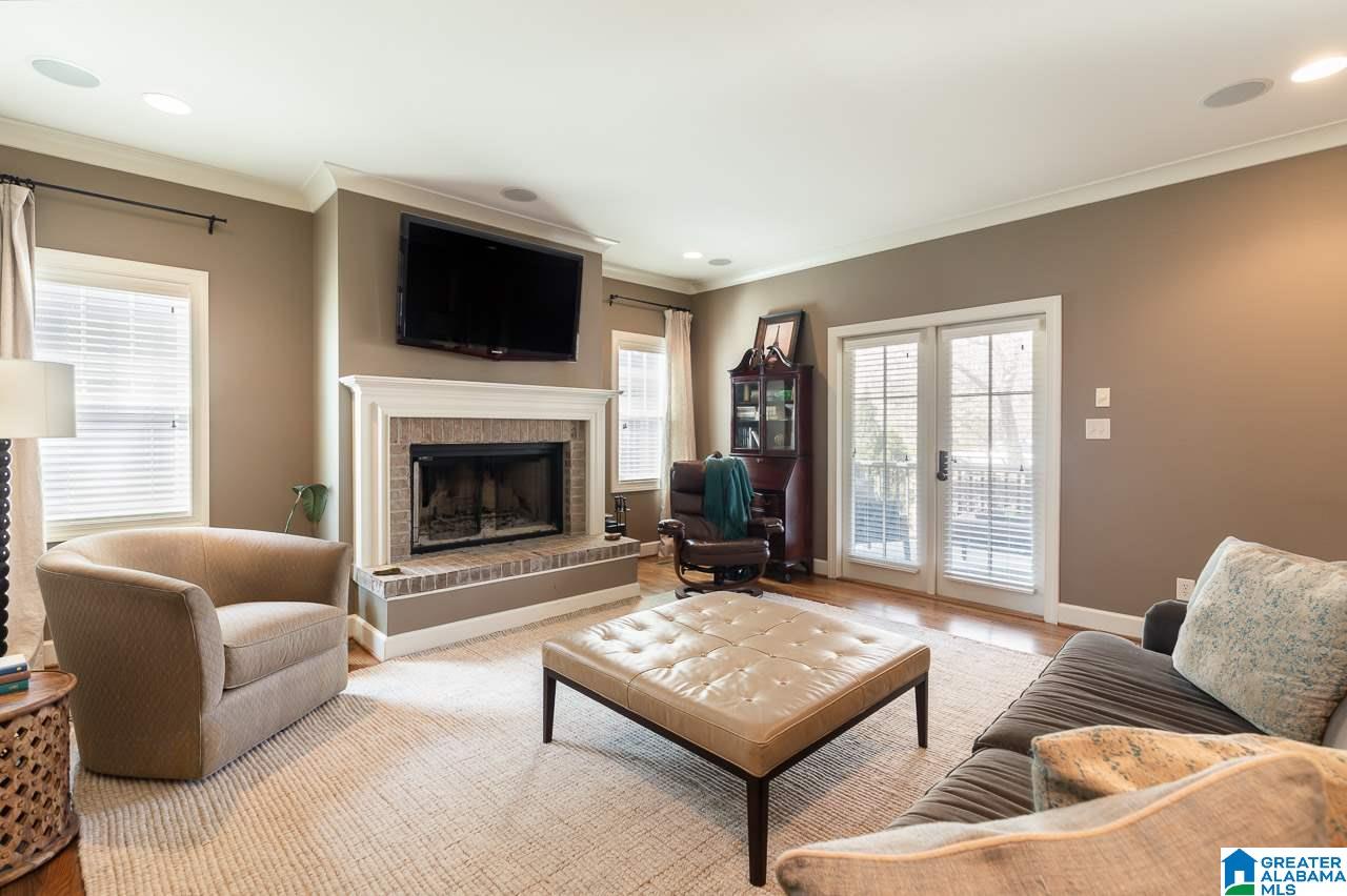 909 Highland Road Birmingham, AL 35209 - Photo 4 of 40