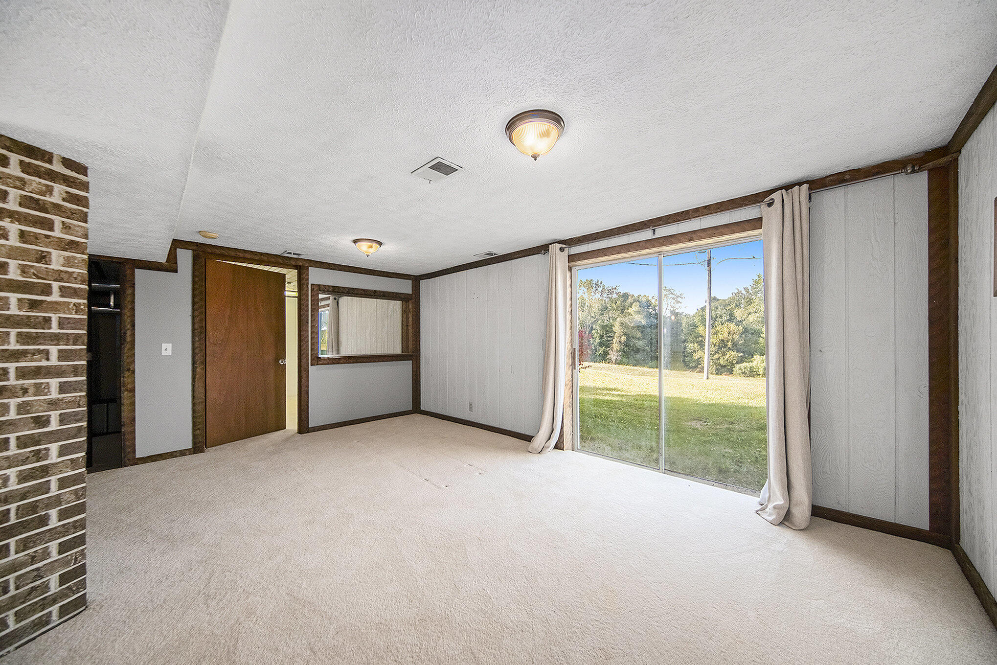 9265 Schill Road Saline, MI 48176 - Photo 29 of 32 021_sbp_189_499