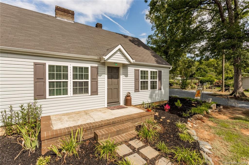 260 Liberty Road Gold Hill, NC 28071 - Photo 4 of 42 Gallery Image 4