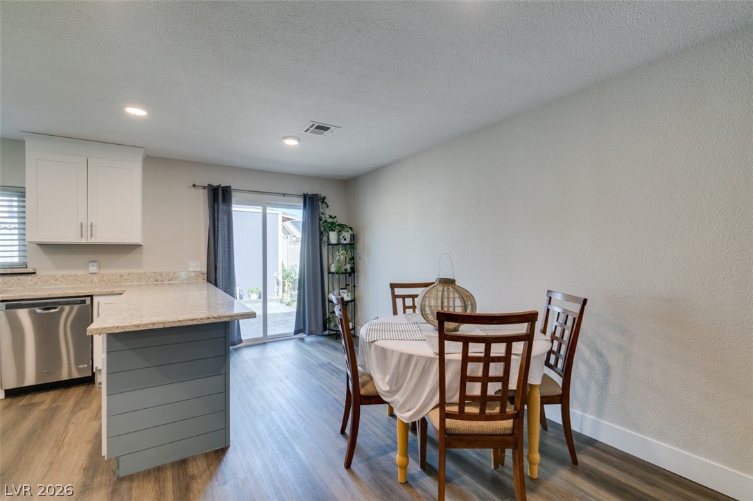 637 Valley View Circle Henderson, NV 89002 - Photo 18 of 44