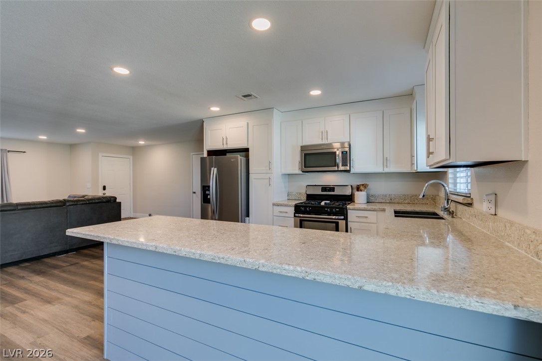 637 Valley View Circle Henderson, NV 89002 - Photo 23 of 44