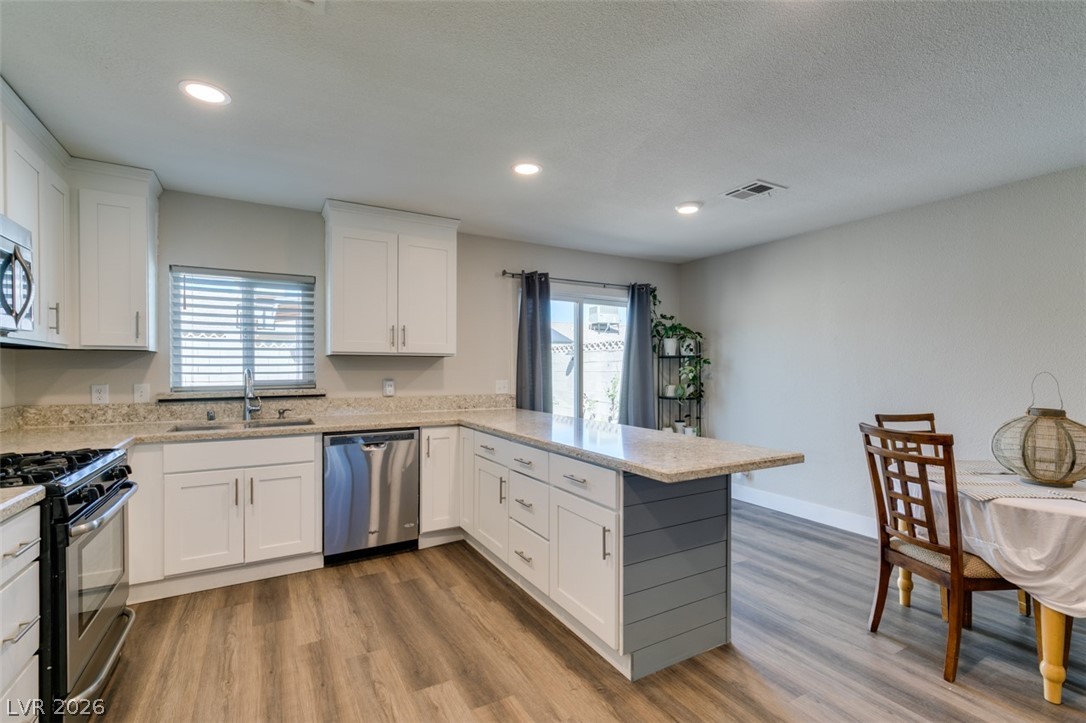 637 Valley View Circle Henderson, NV 89002 - Photo 27 of 44