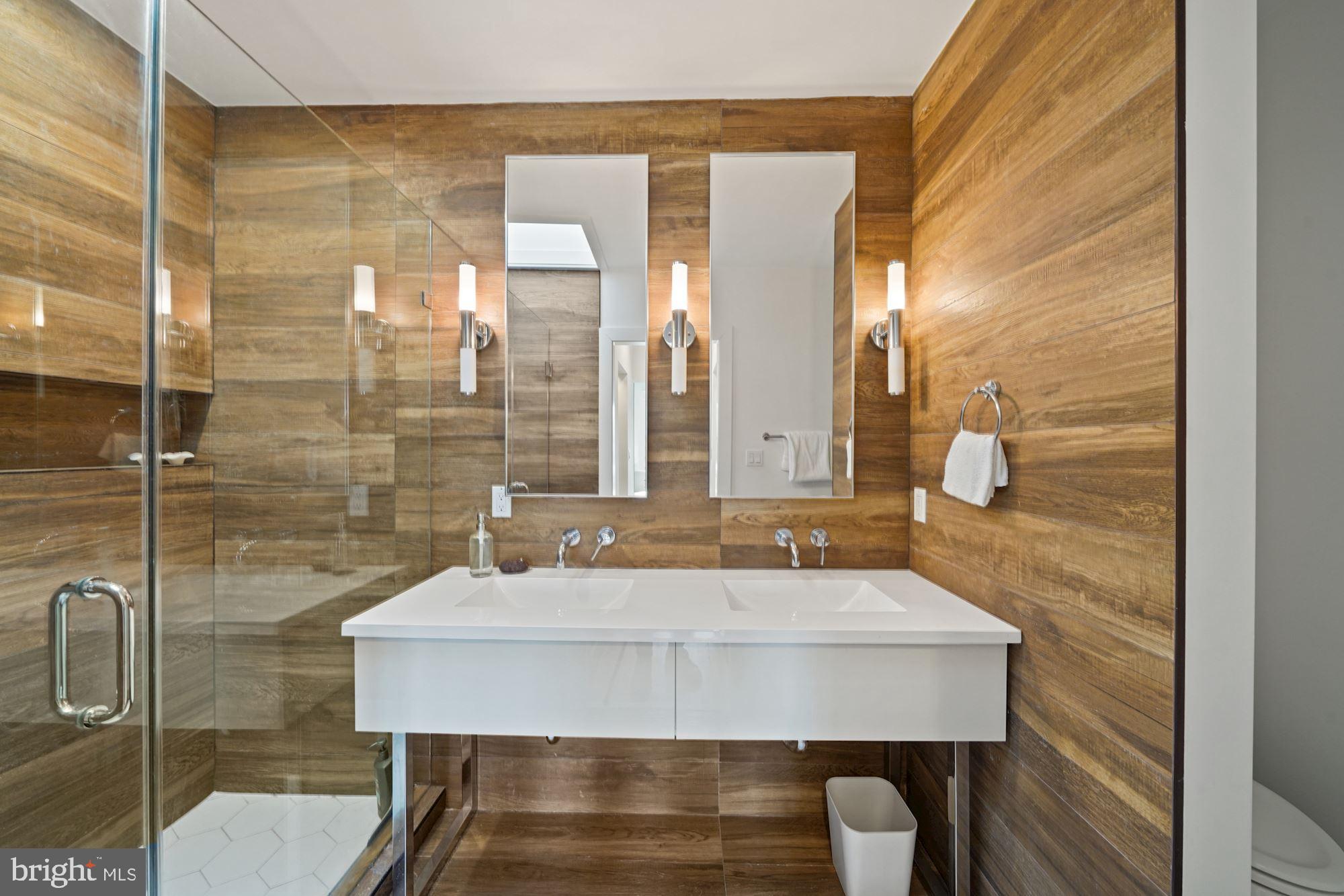 3213 Adams Mill Road Northwest Washington, DC 20010 - Photo 18 of 43 Unique and gorgeous owners bathroom