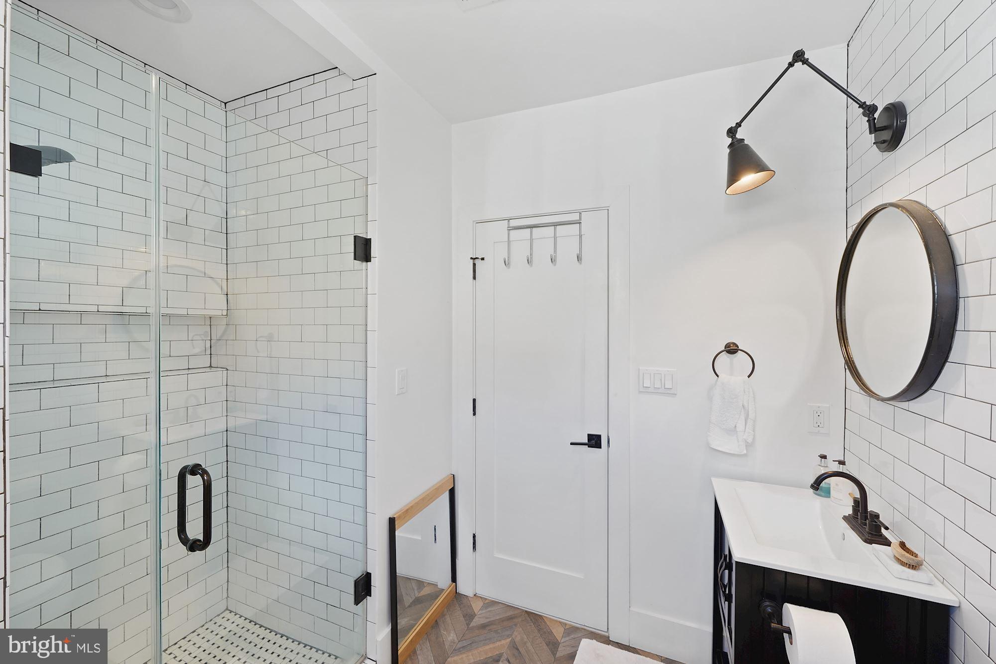 3213 Adams Mill Road Northwest Washington, DC 20010 - Photo 24 of 43 Spacious second bath