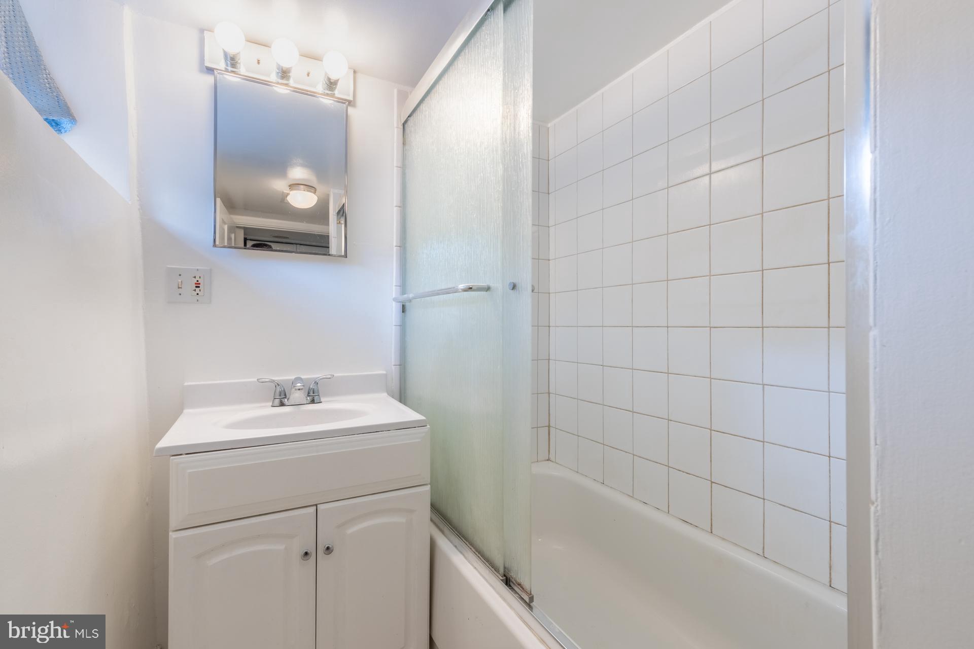 3429 Ash Street Baltimore, MD 21211 - Photo 17 of 63